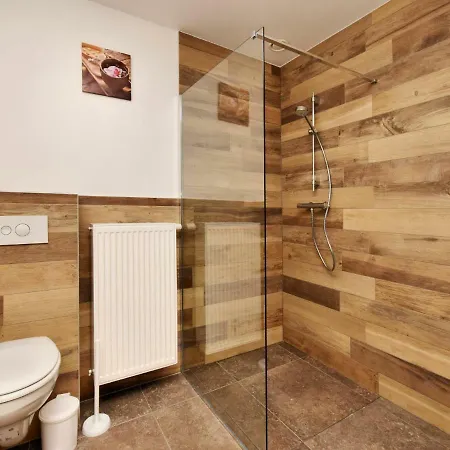 بيت للعطل Spacious Holiday In Ardennes With Terrace *