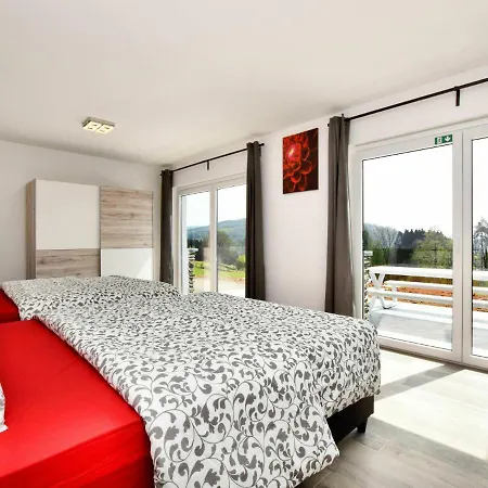 Spacious Holiday In Ardennes With Terrace Hébergement de vacances *