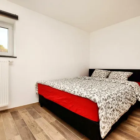 Spacious Holiday In Ardennes With Terrace Hébergement de vacances